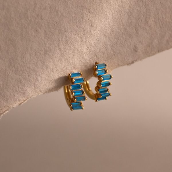 norfloor-staggered-baguette-birthstone-huggie-hoops-4 Staggered Baguette Birthstone Huggie Hoops - Norfloor