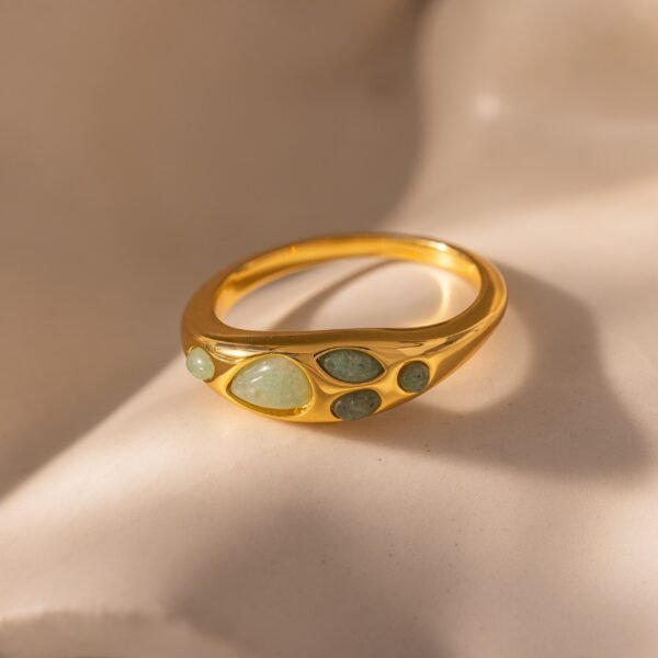 Jade-Tone Dewdrop Ring - Norfloor