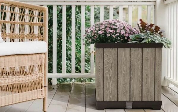 norfloor-signature-square-planter-ashwood-brown-4 Signature Square Planter - Ashwood Brown - view 4